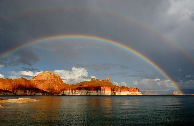 Lake Powell image