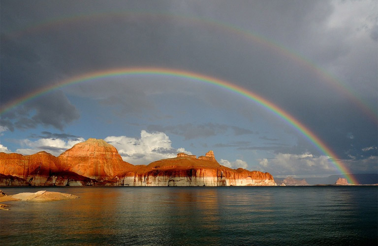 Lake Powell image